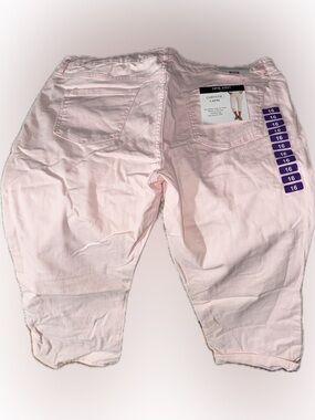 Nine West Light Pink Chrystie Capri Jeans